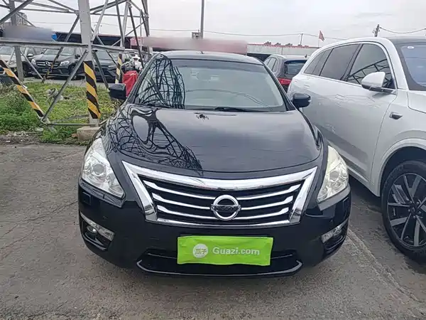 Nissan Teana 2013