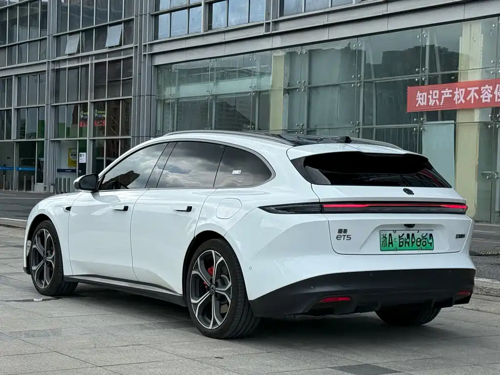 NIO ET5T 2023 — фото 15
