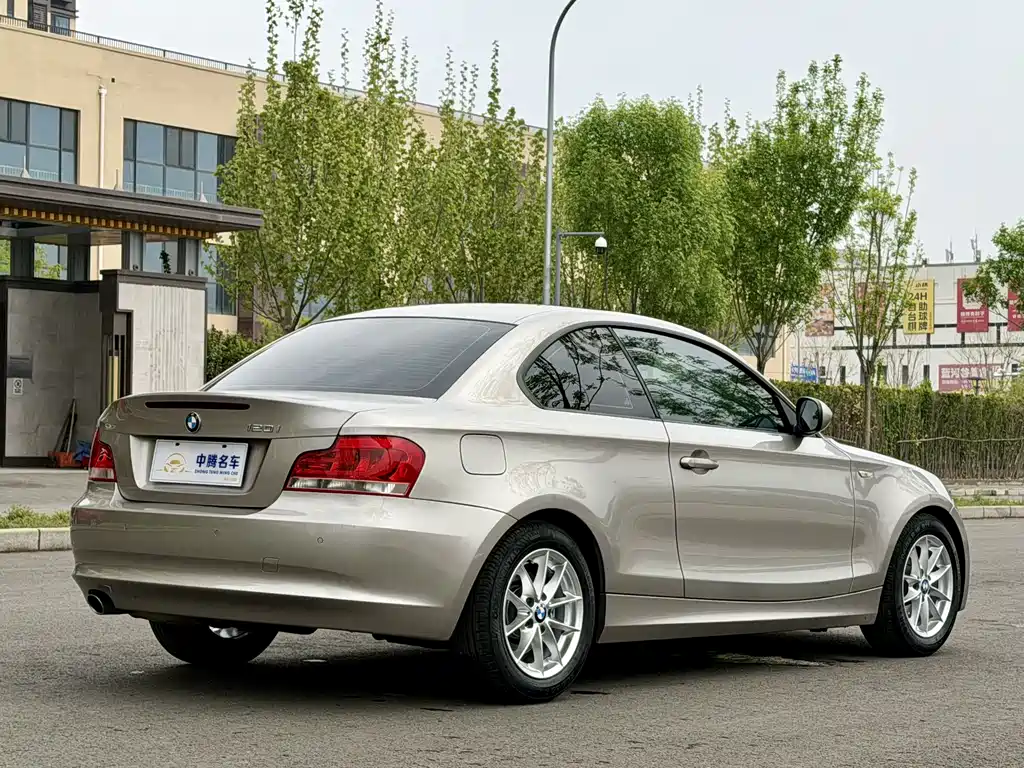 BMW 1 Series 2014 — фото 22