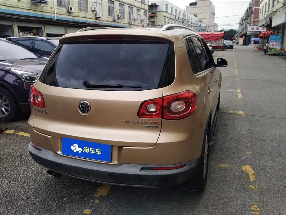 Volkswagen Tiguan 2011