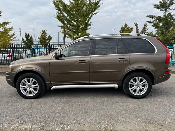 Volvo XC90 2013