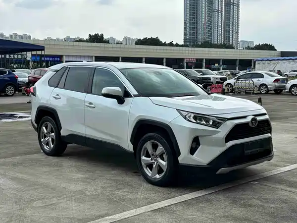 Toyota RAV4 2022