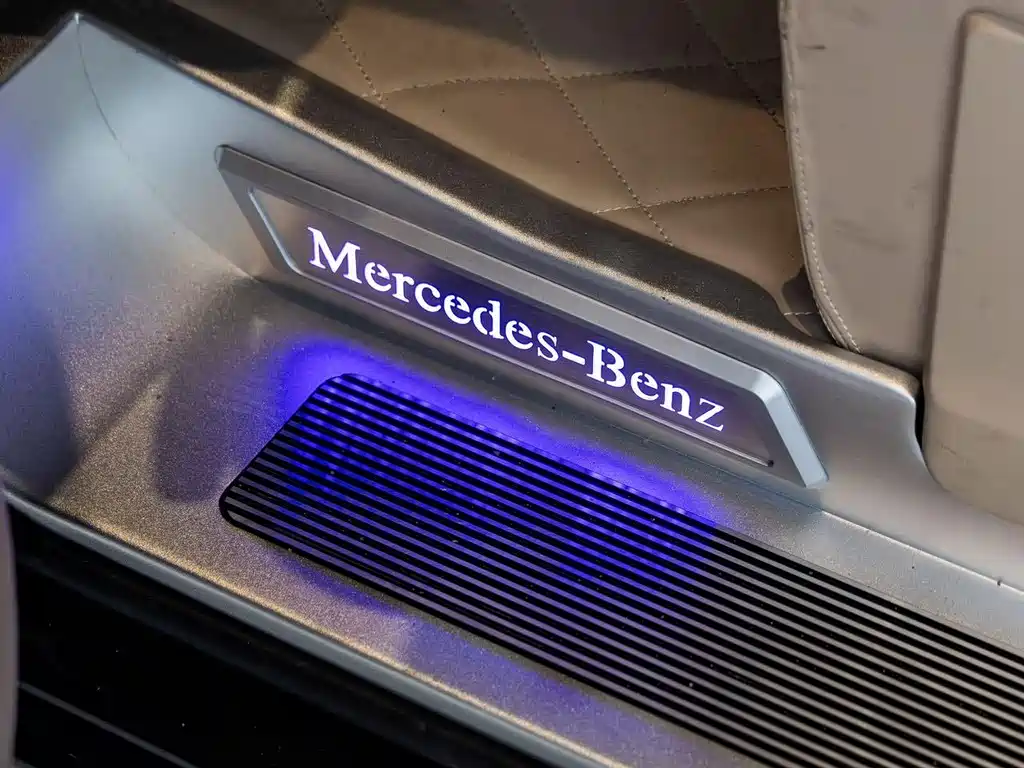 Mercedes-Benz Vito 2023 — фото 6