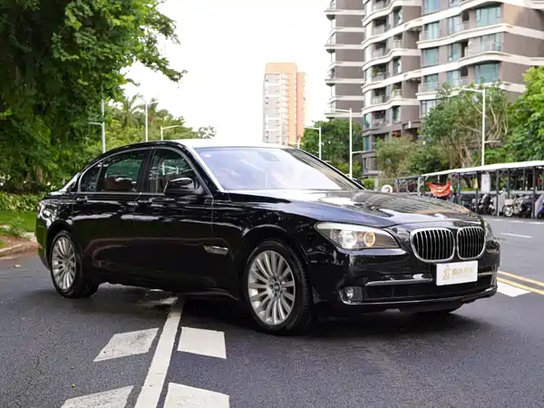 BMW 7 Series 2011