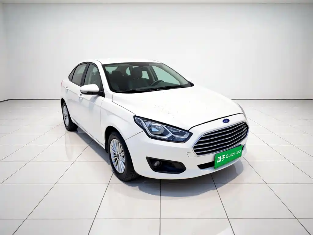 Ford Escort 2015