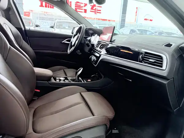 BMW 1 Series 2022