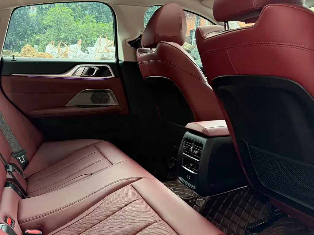 BMW 4 Series 2022 — фото 13