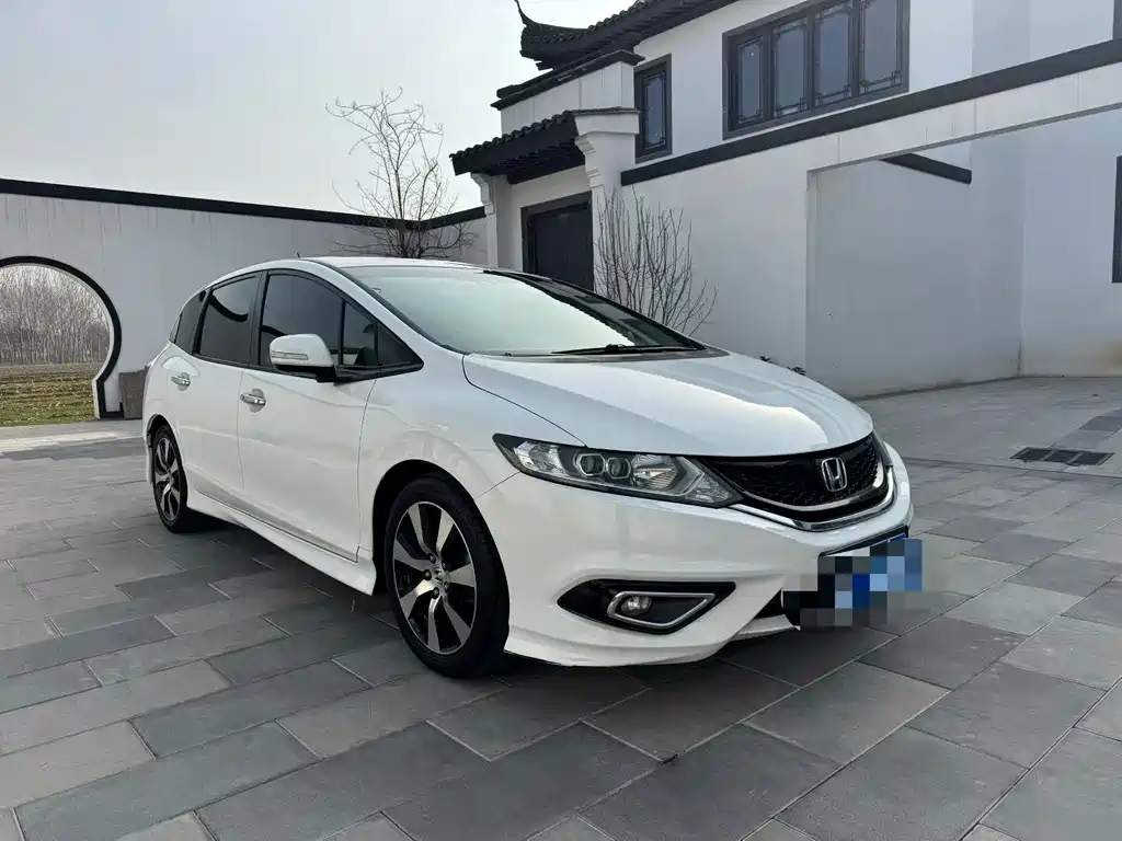 Honda Jade 2015 — фото 3