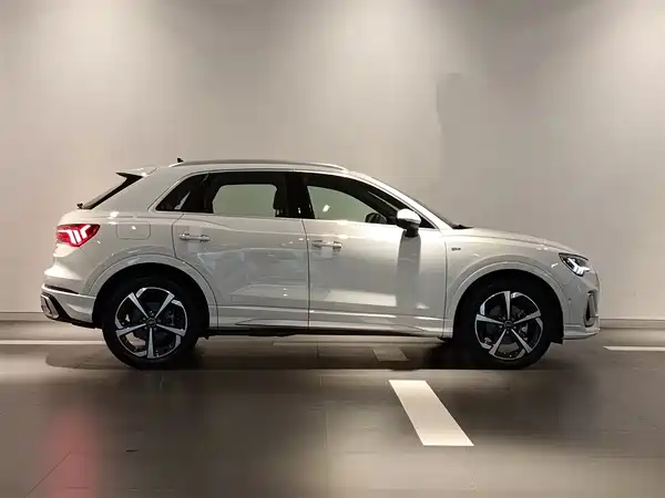 Audi Q3 2024