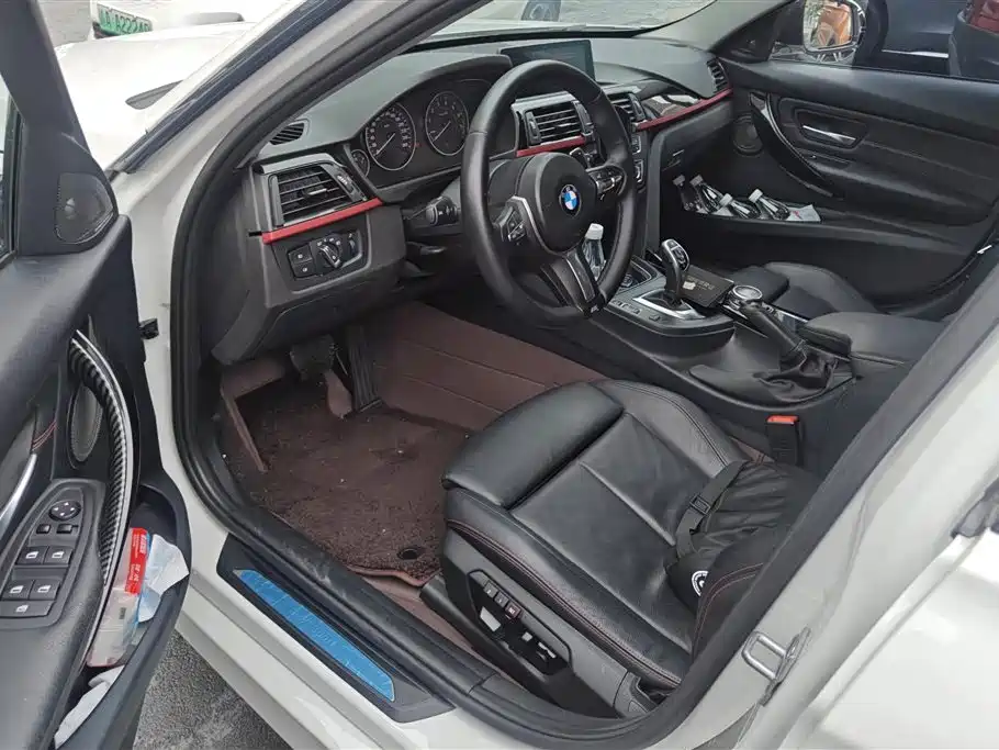 BMW 3 Series 2015 — фото 9