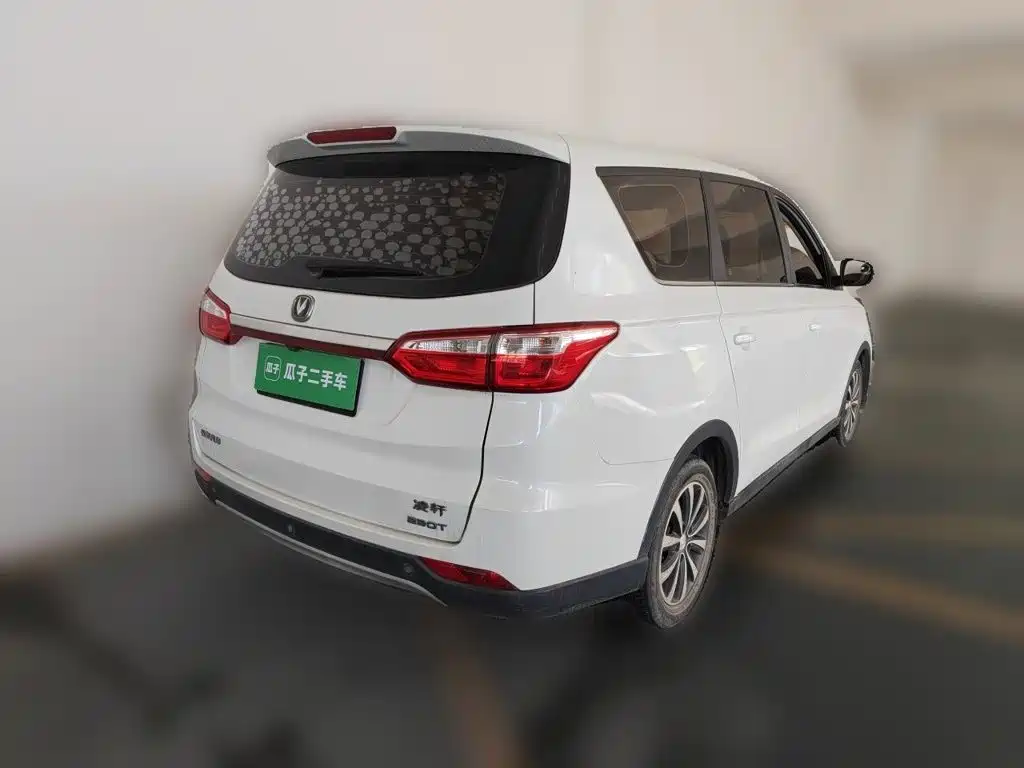 Changan Lingxuan 2018 — фото 4