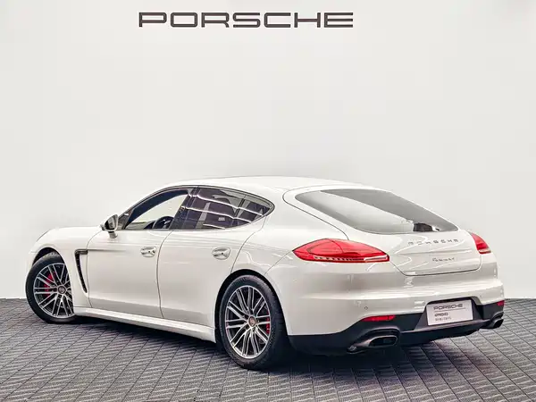 Porsche Panamera 2014
