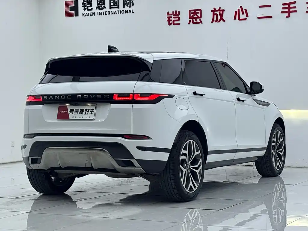 Land Rover Evoque 2023 — фото 4