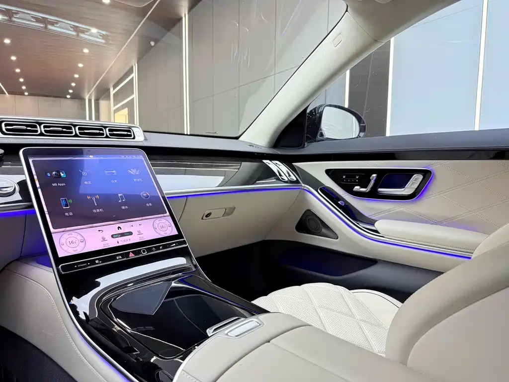 Mercedes-Benz Maybach S-Class 2023 — фото 15