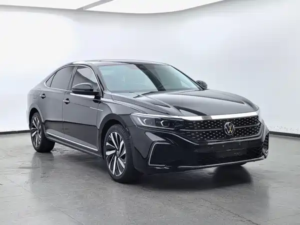 Volkswagen Passat 2022