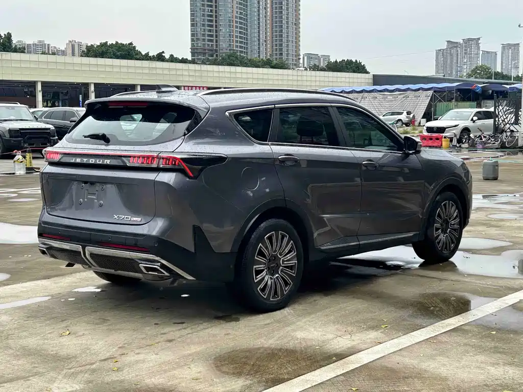 Jetour X70 PLUS 2024