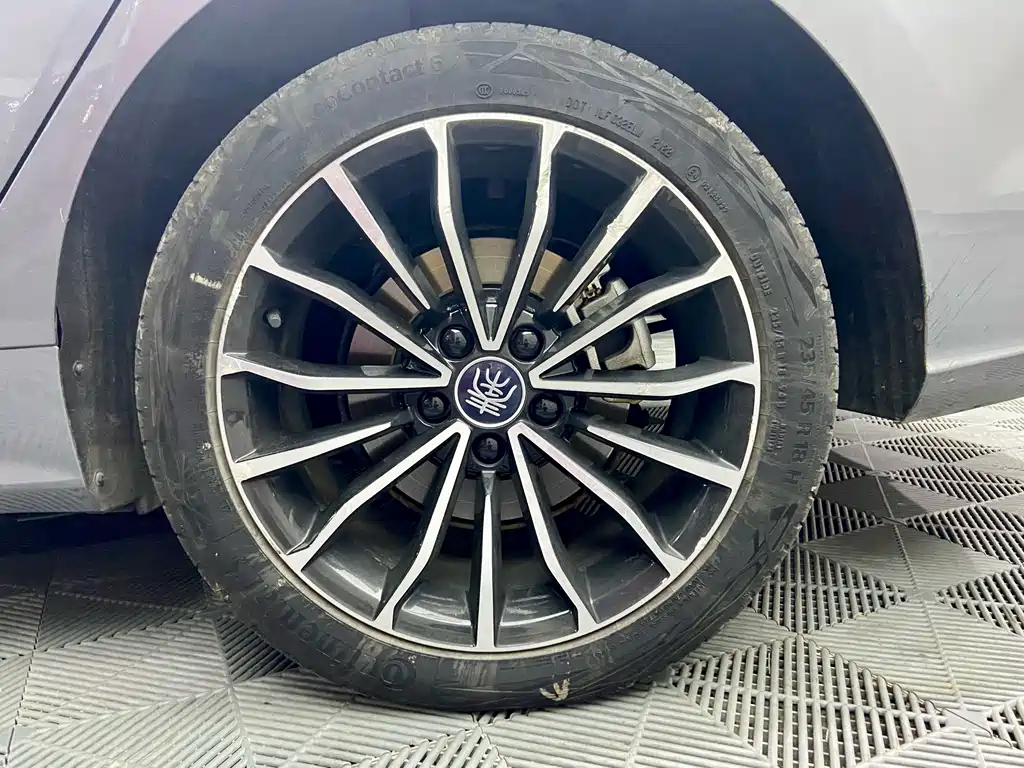 BYD Qin PLUS 2022 — фото 18