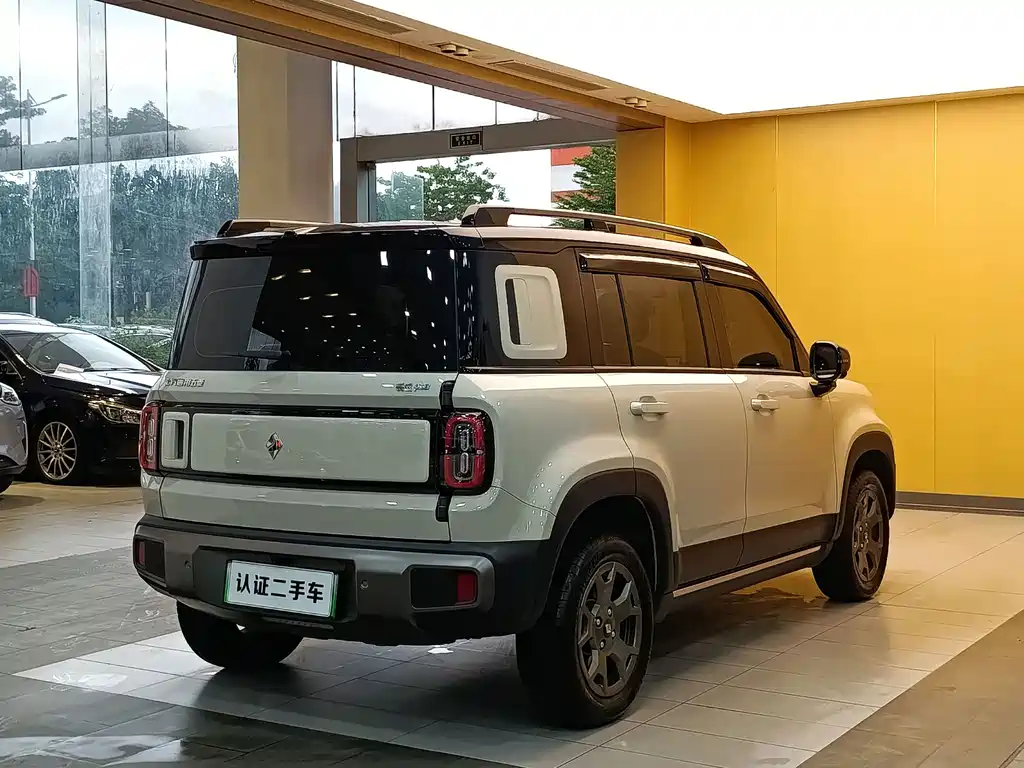 Baojun Yep Plus 2025 — фото 28