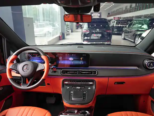 Mercedes-Benz Vito 2023