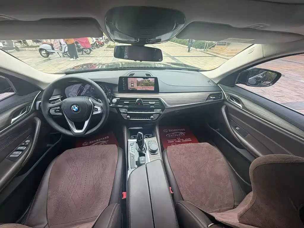BMW 5 Series 2019