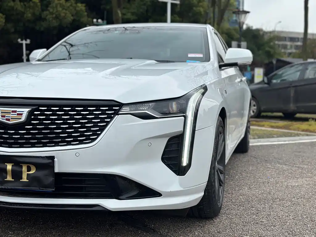 Cadillac CT4 2021 — фото 19