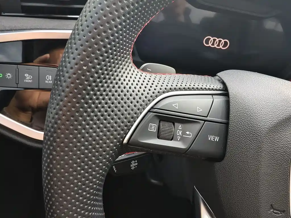 Audi Q3 2022 — фото 21