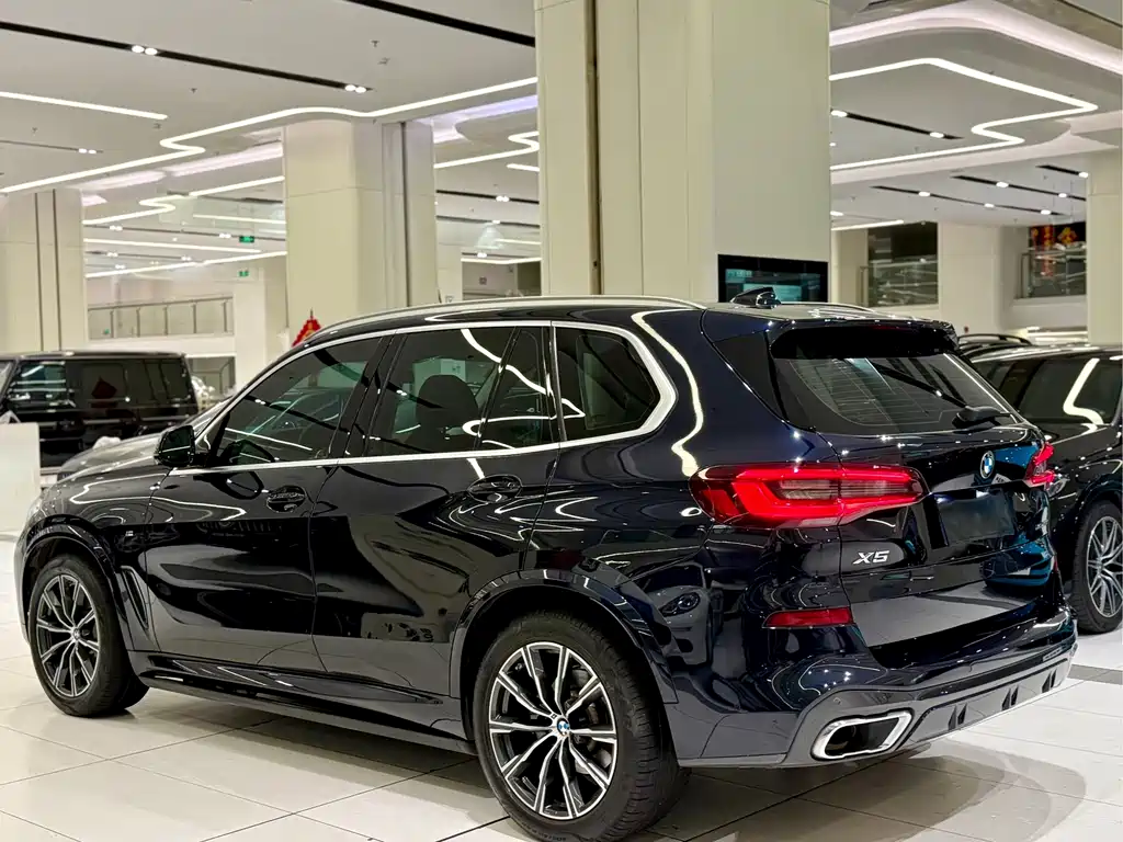 BMW X5 2022 — фото 6
