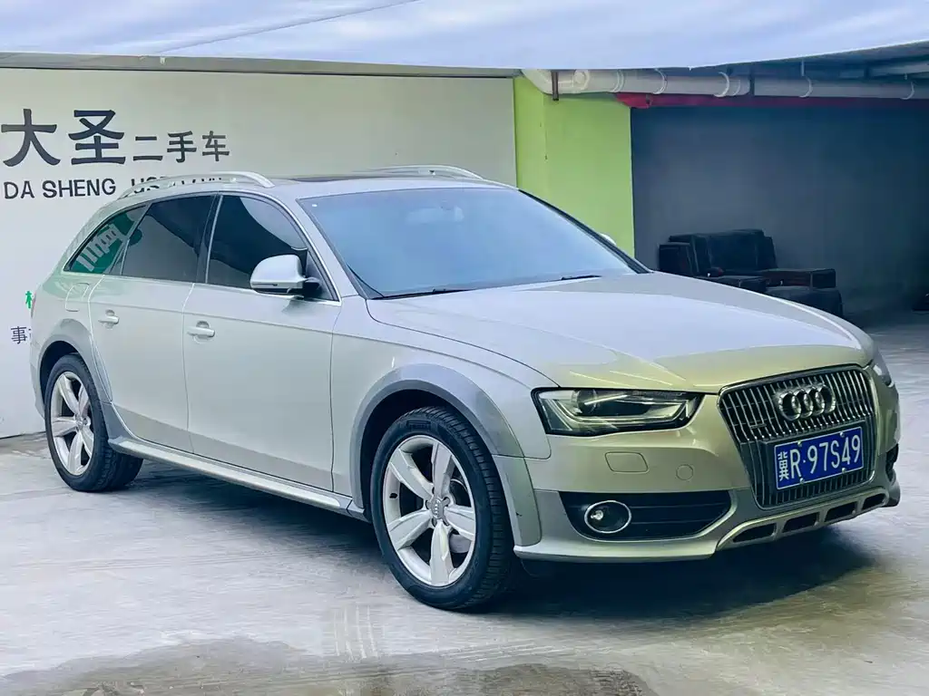 Audi A4 2014 — фото 3