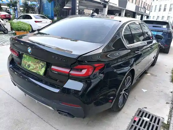 BMW 5 Series 2022