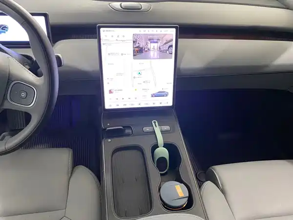 NIO ET5 2025