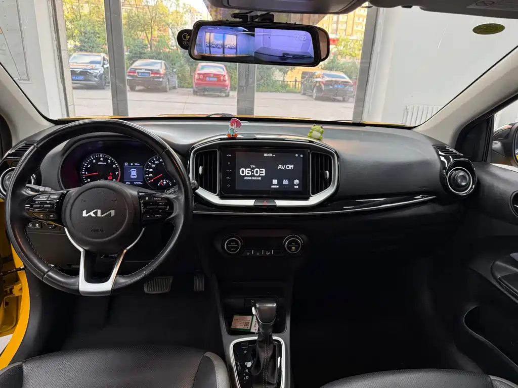 Kia KX1 2022 — фото 12