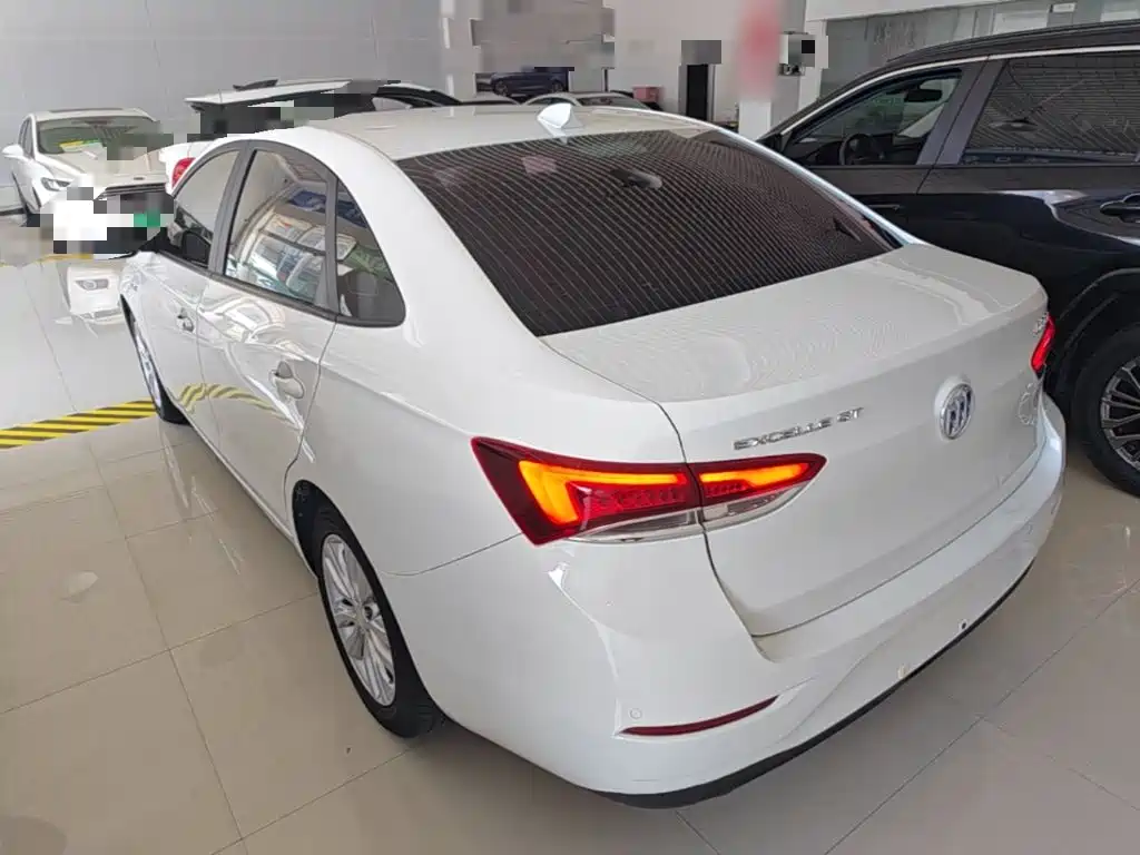 Buick Excelle 2021