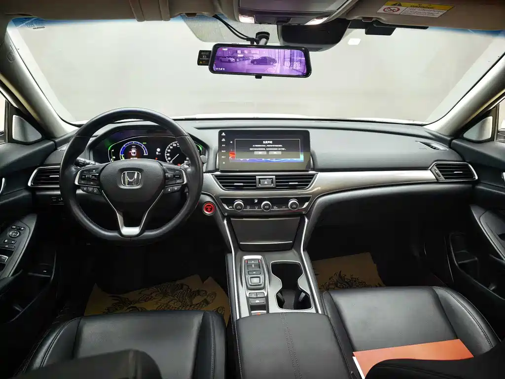 Honda Accord 2022 — фото 12