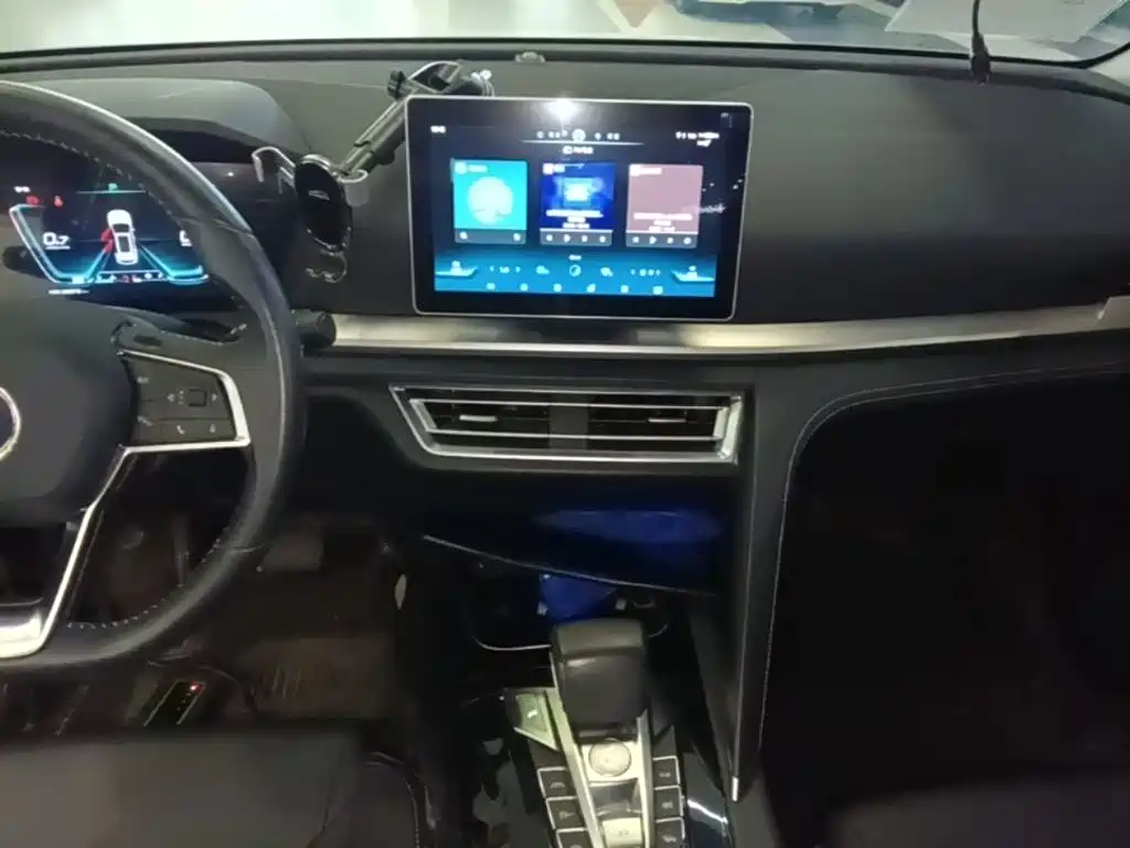 BYD Song Pro 2020 — фото 13