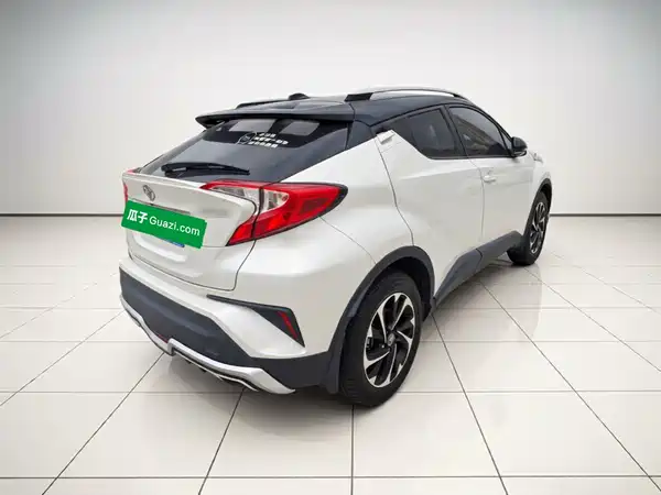 Toyota IZOA 2018