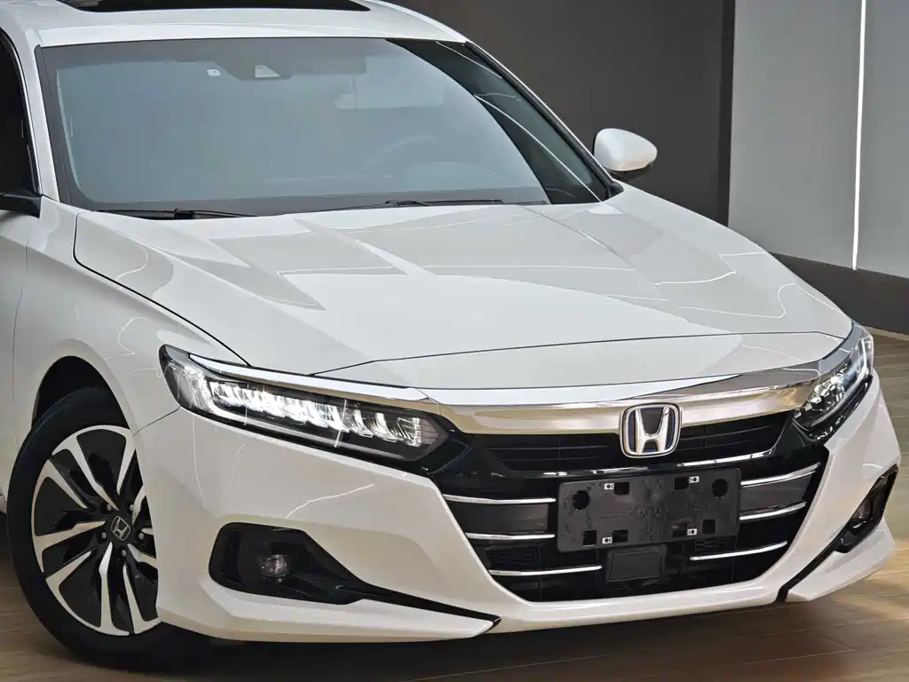Honda Accord 2022 — фото 7