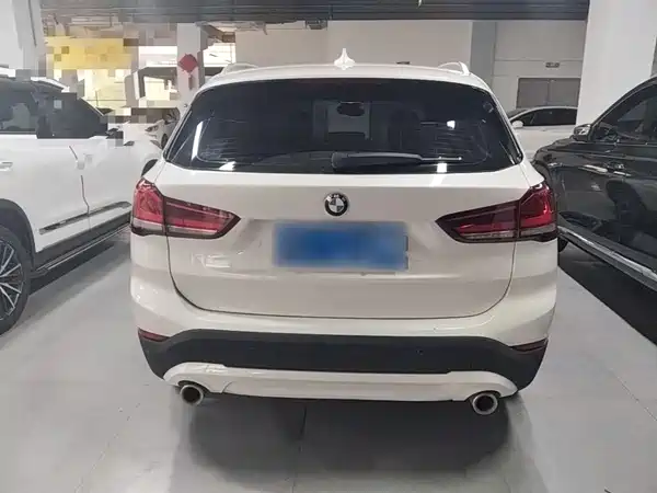 BMW X1 2021