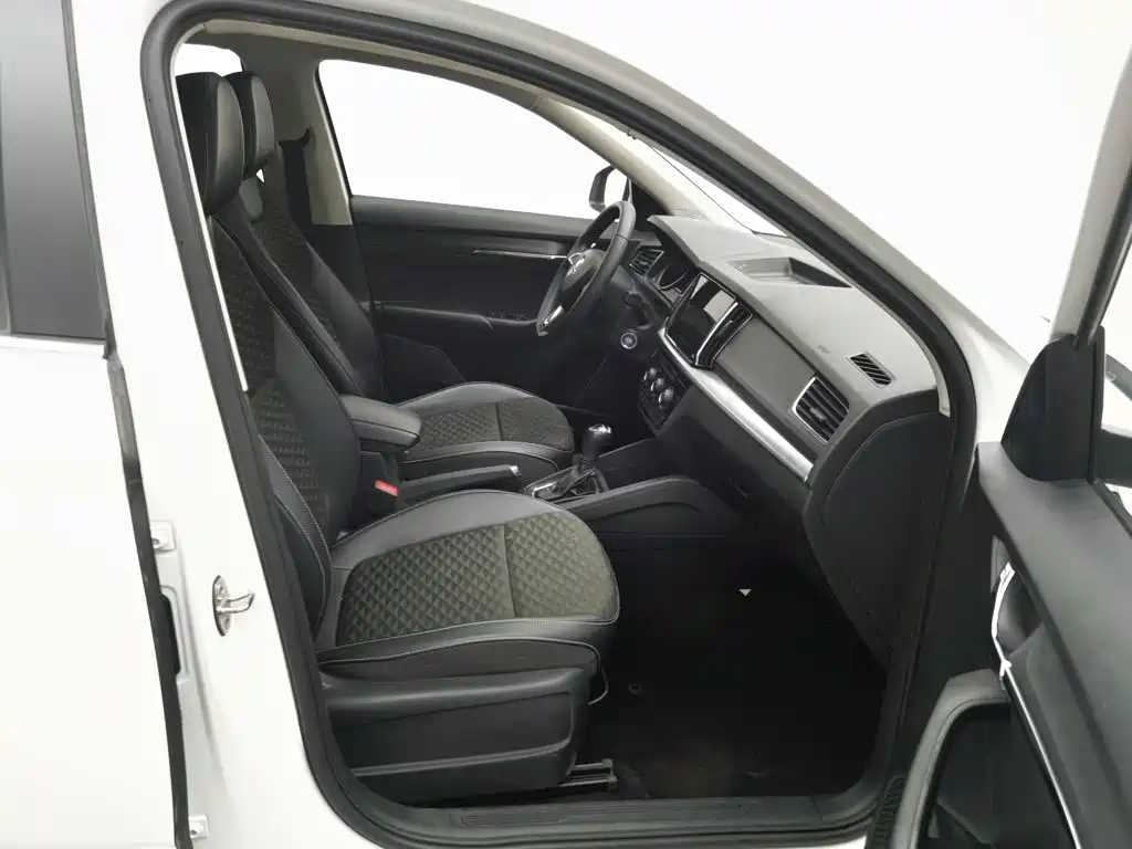 Skoda Kamiq 2020 — фото 23