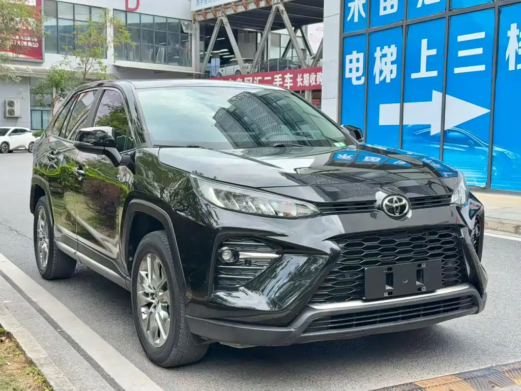 Toyota Wildlander 2021 — фото 3