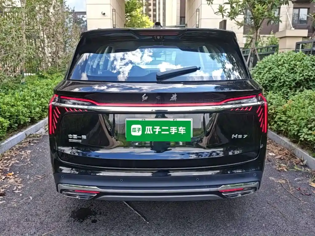 Hongqi HS7 PHEV 2024 — фото 6