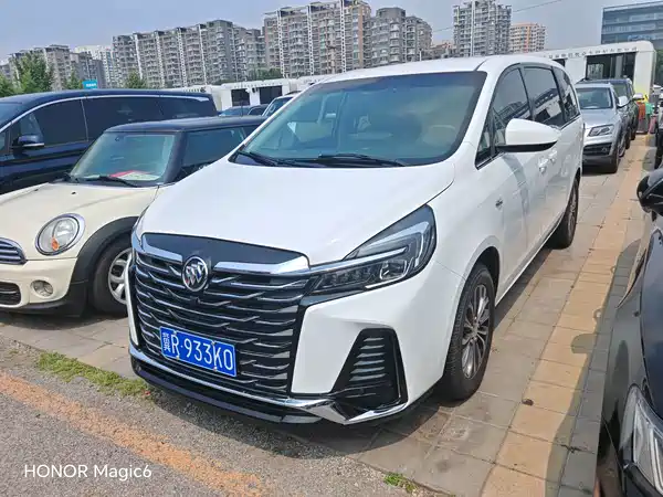 Buick GL8 2022