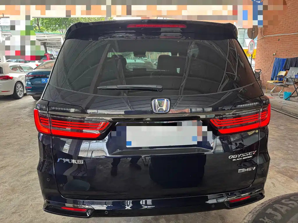 Honda Odyssey 2023 — фото 14