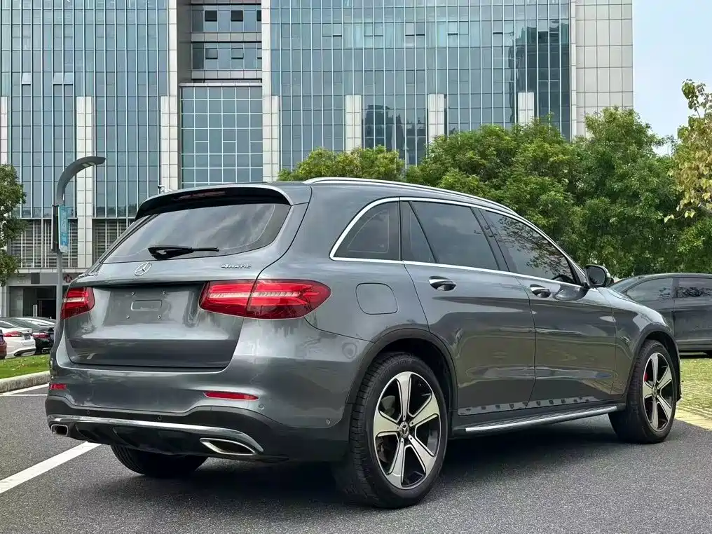 Mercedes-Benz GLC 2019 — фото 9