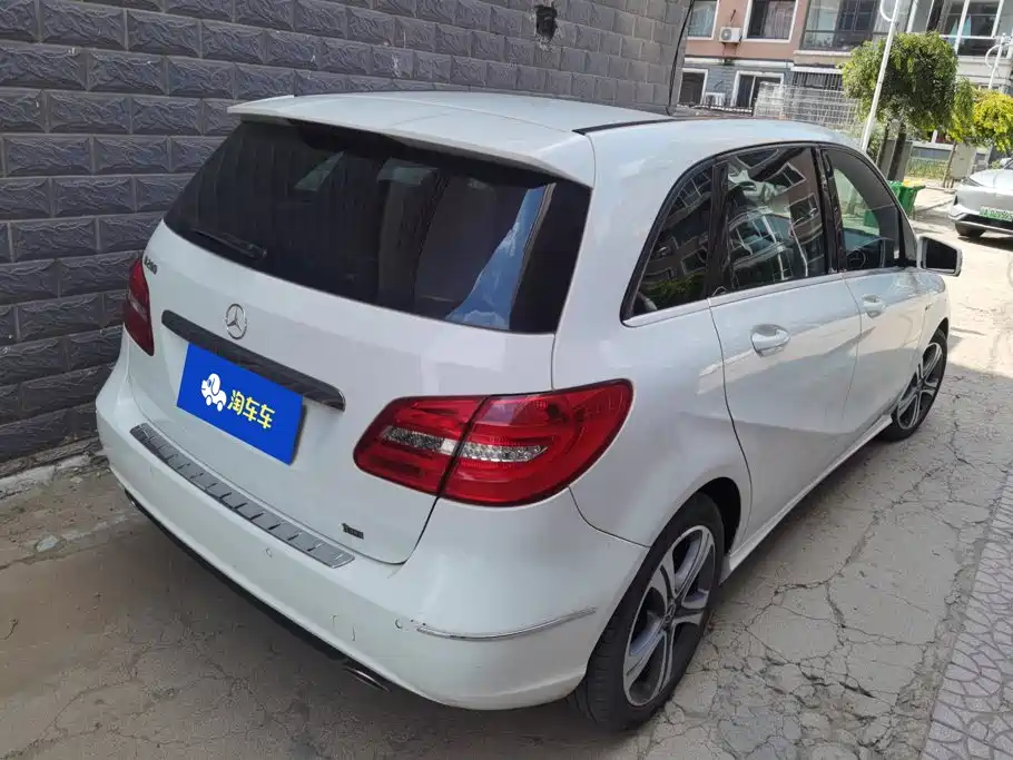 Mercedes-Benz B-Class 2014