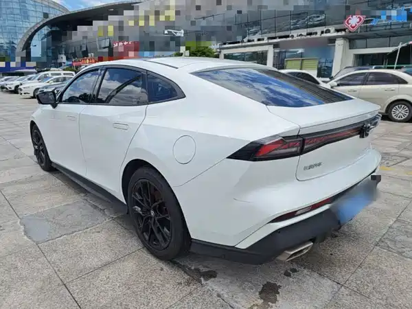 Changan UNI-V 2024