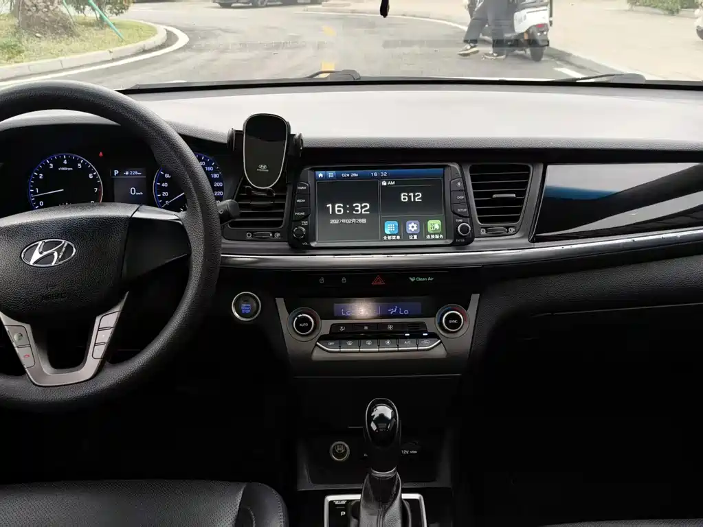 Hyundai Mistra 2017 — фото 15