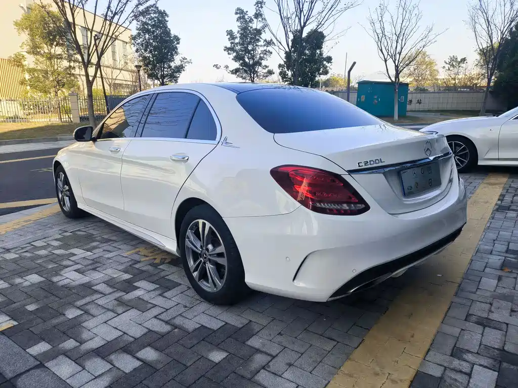 Mercedes-Benz C-Class 2018 — фото 6