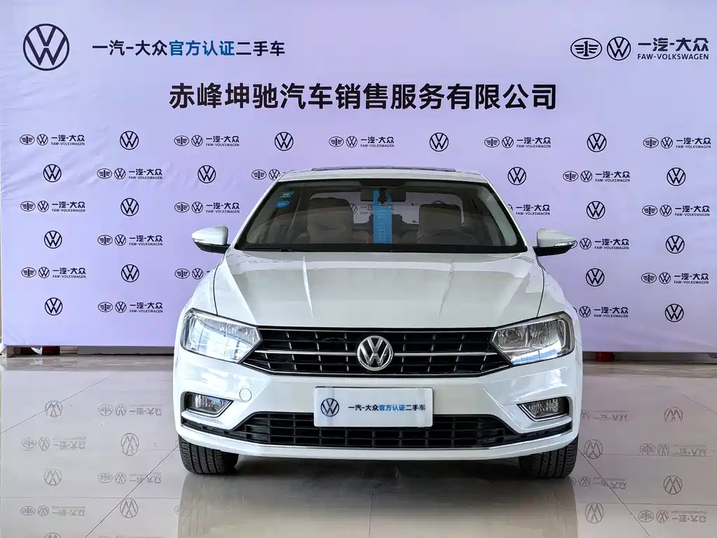 Volkswagen Bora 2021
