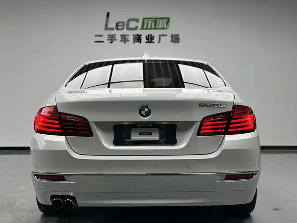 BMW 5 Series 2016