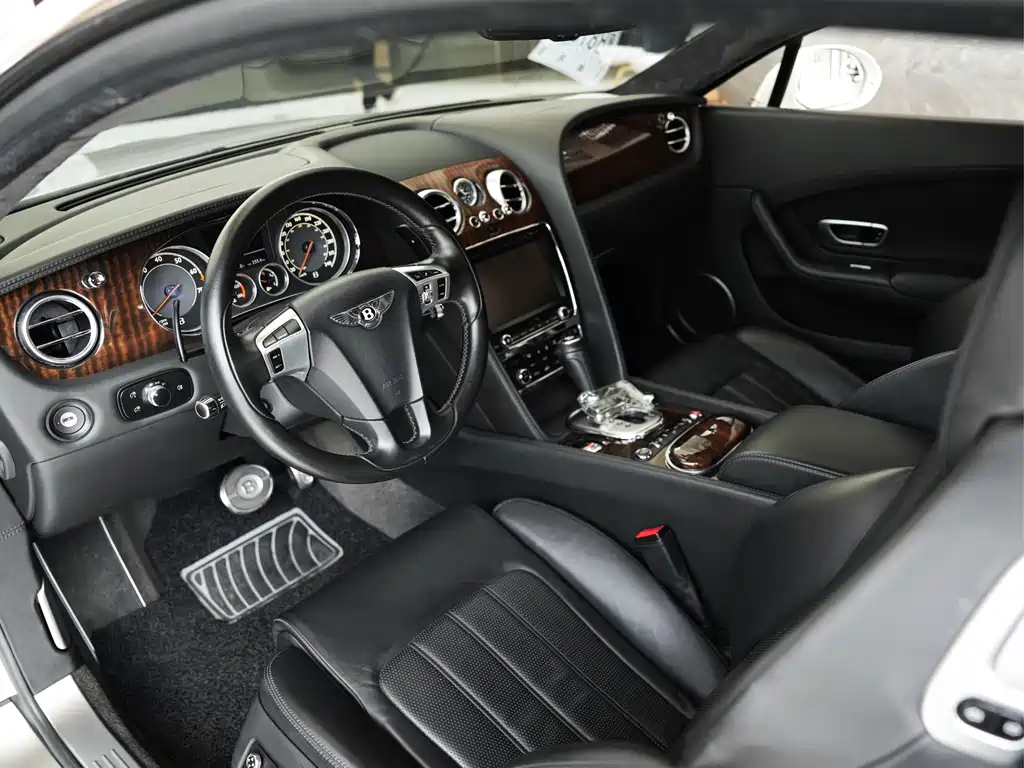 Bentley Continental 2013 — фото 4